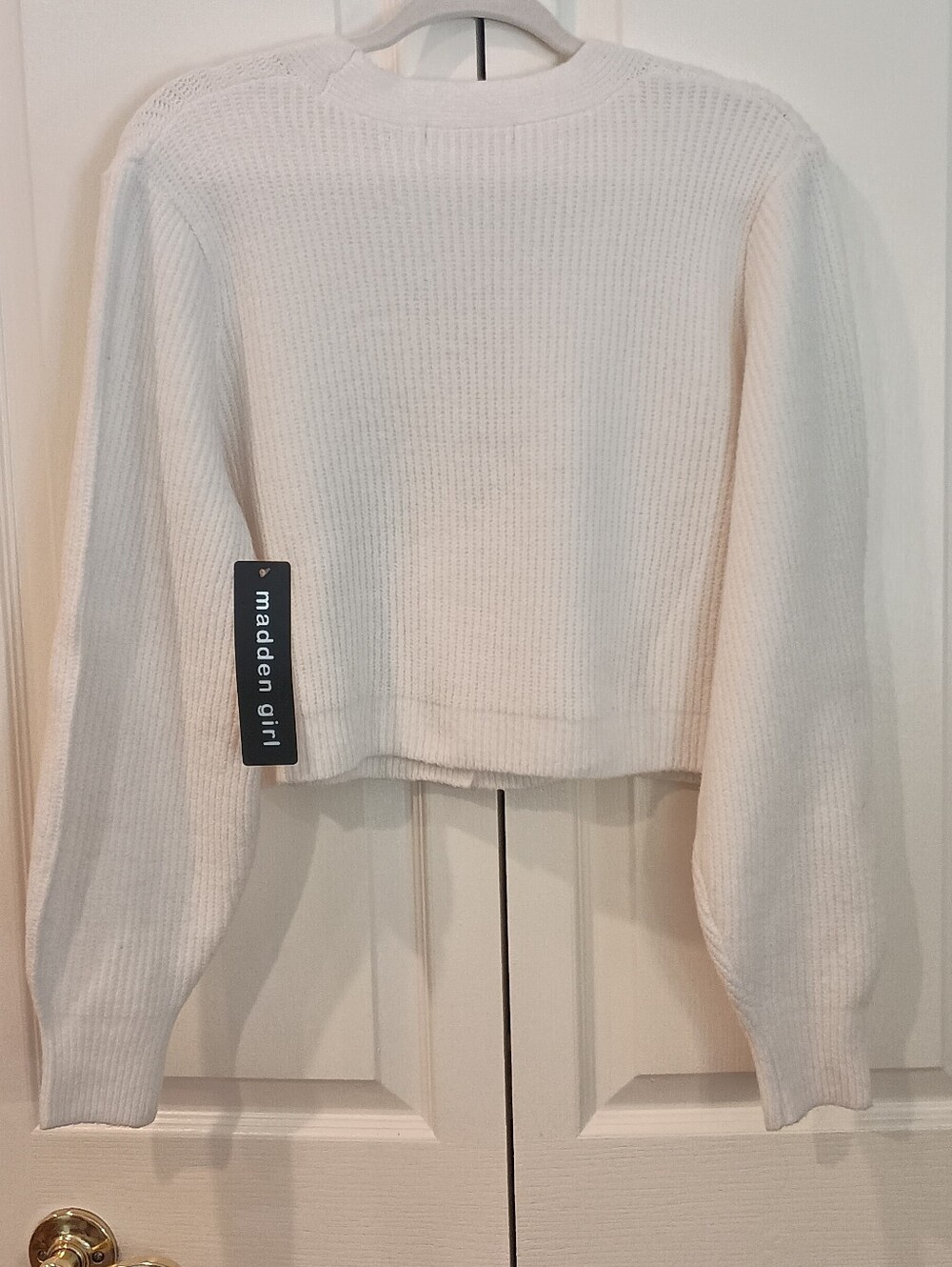 Madden Girl Cream Ribbed Cropped Cardigan with Snap Closure - Picture 5 of 7